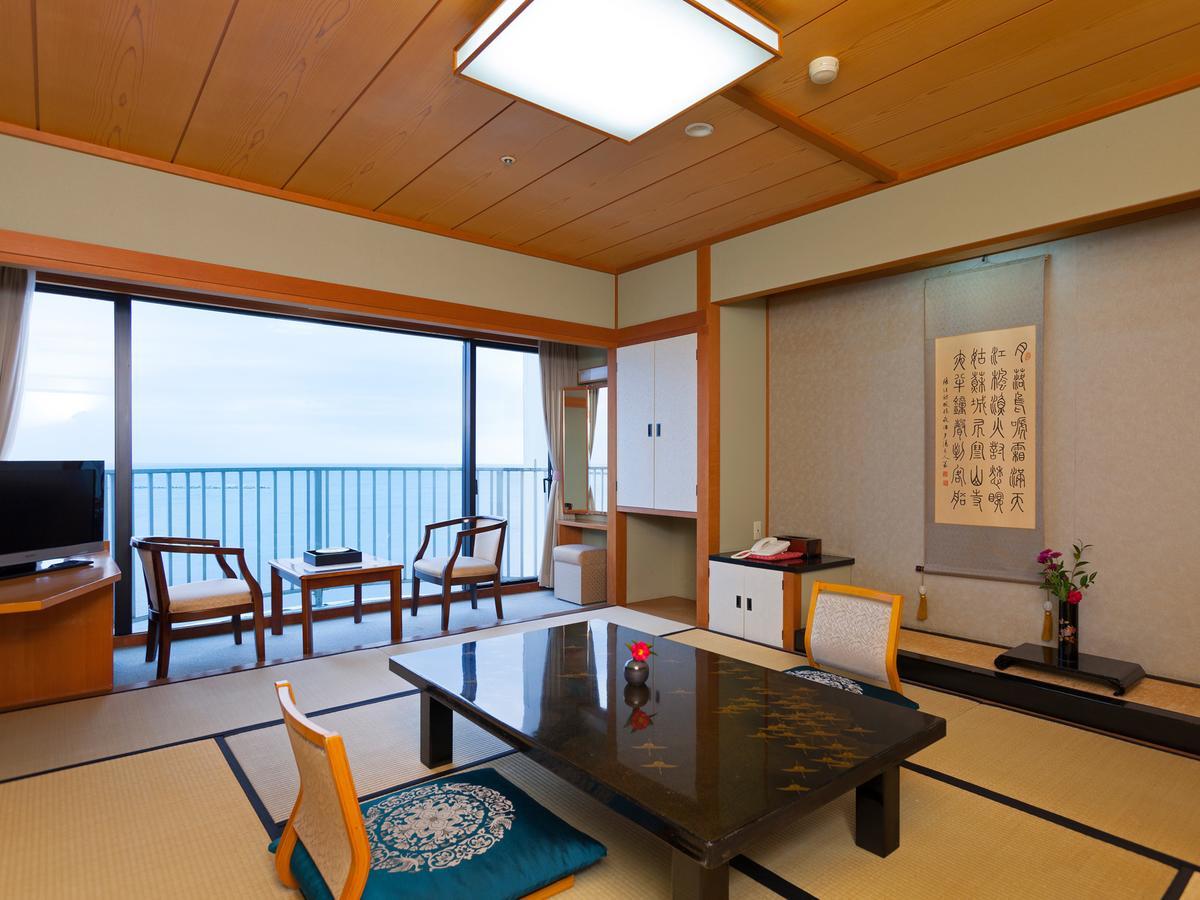 Hotel Koshuen Wajima Εξωτερικό φωτογραφία